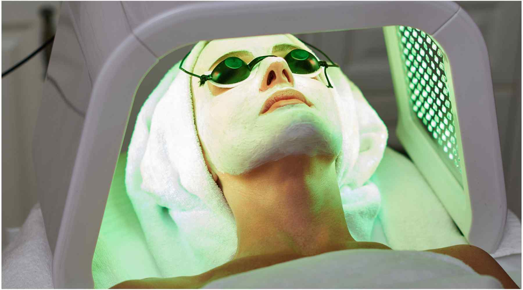 What is Green Light LED Therapy Clearlight® Saunas